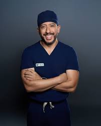RENE I. LUNA, MD, FACOC, MIGS