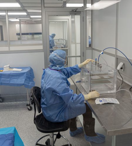 A7303271–Two-Workers A7303271--Two-Workers